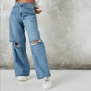 NWT Missguided Ripped Baggy Boyfriend Jeans